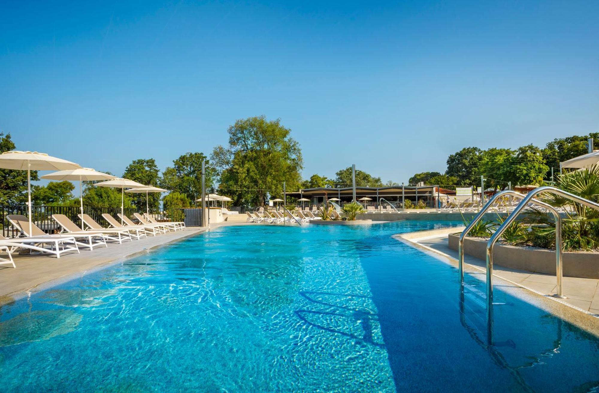 Sunflower Camping Mareda المظهر الخارجي الصورة